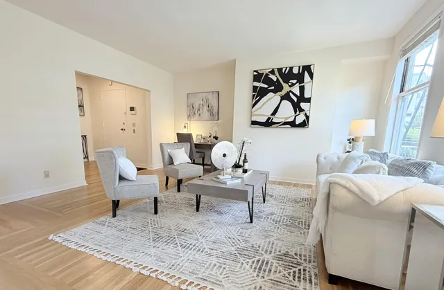 $1,498,000 | 2205 Sacramento Street, Unit 302, San Francisco, CA 94115