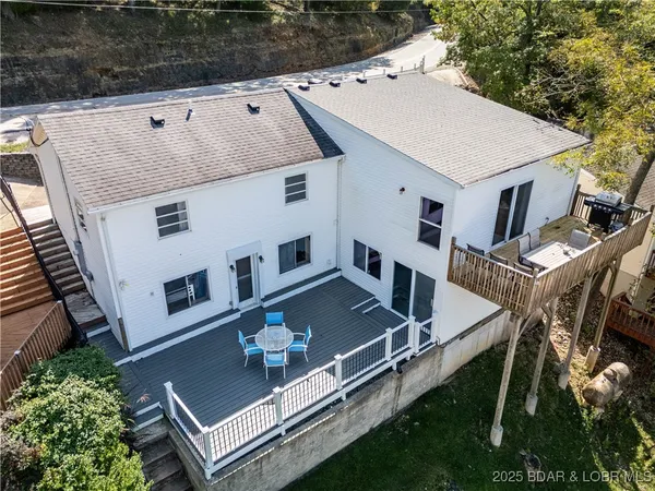 $460,000 | 523 Lucy Road, Lake Ozark, MO 65049