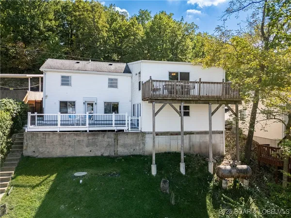 $460,000 | 523 Lucy Road, Lake Ozark, MO 65049