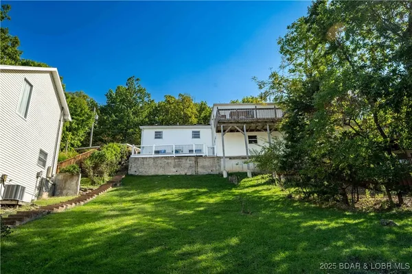 $460,000 | 523 Lucy Road, Lake Ozark, MO 65049