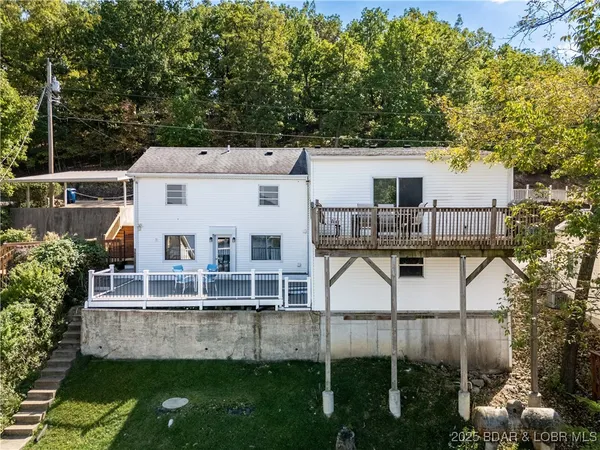 $460,000 | 523 Lucy Road, Lake Ozark, MO 65049