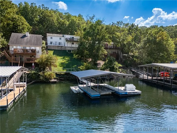 $460,000 | 523 Lucy Road, Lake Ozark, MO 65049