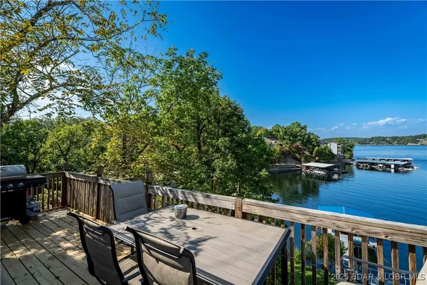 $460,000 | 523 Lucy Road, Lake Ozark, MO 65049