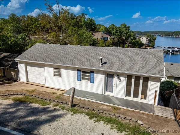 $460,000 | 523 Lucy Road, Lake Ozark, MO 65049