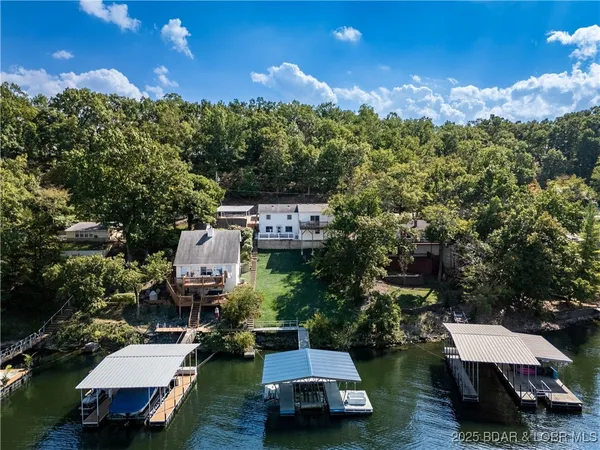 $460,000 | 523 Lucy Road, Lake Ozark, MO 65049
