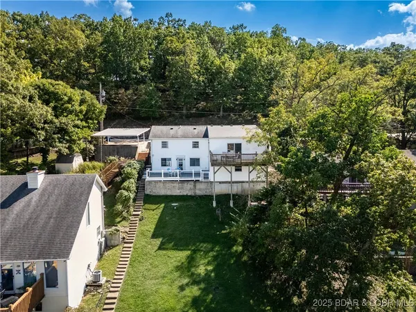 $460,000 | 523 Lucy Road, Lake Ozark, MO 65049