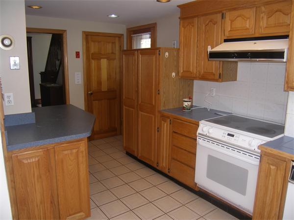 48 Murray Hill Road Malden, MA 02148 - Photo 11 of 20