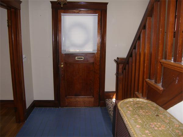 48 Murray Hill Road Malden, MA 02148 - Photo 3 of 20