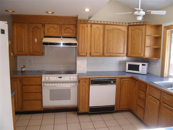 48 Murray Hill Road Malden, MA 02148 - Photo 10 of 20