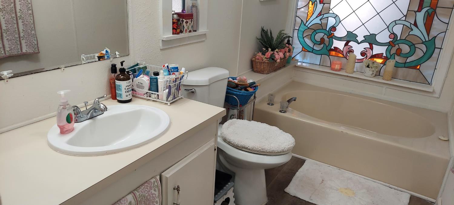 1300 West Olson Avenue, Unit 129 Reedley, CA 93654 - Photo 30 of 33