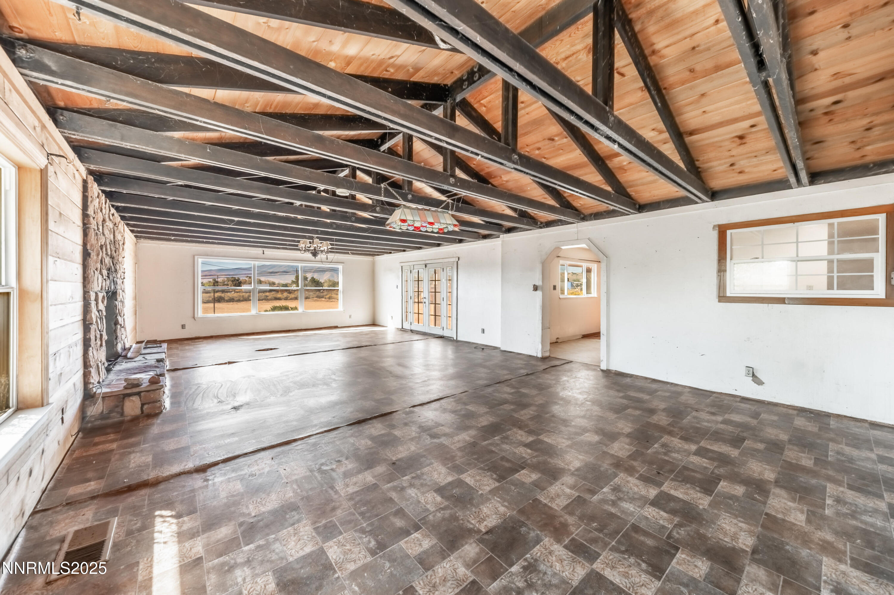 11890 Chesapeake Drive Reno, NV 89506 - Photo 14 of 33