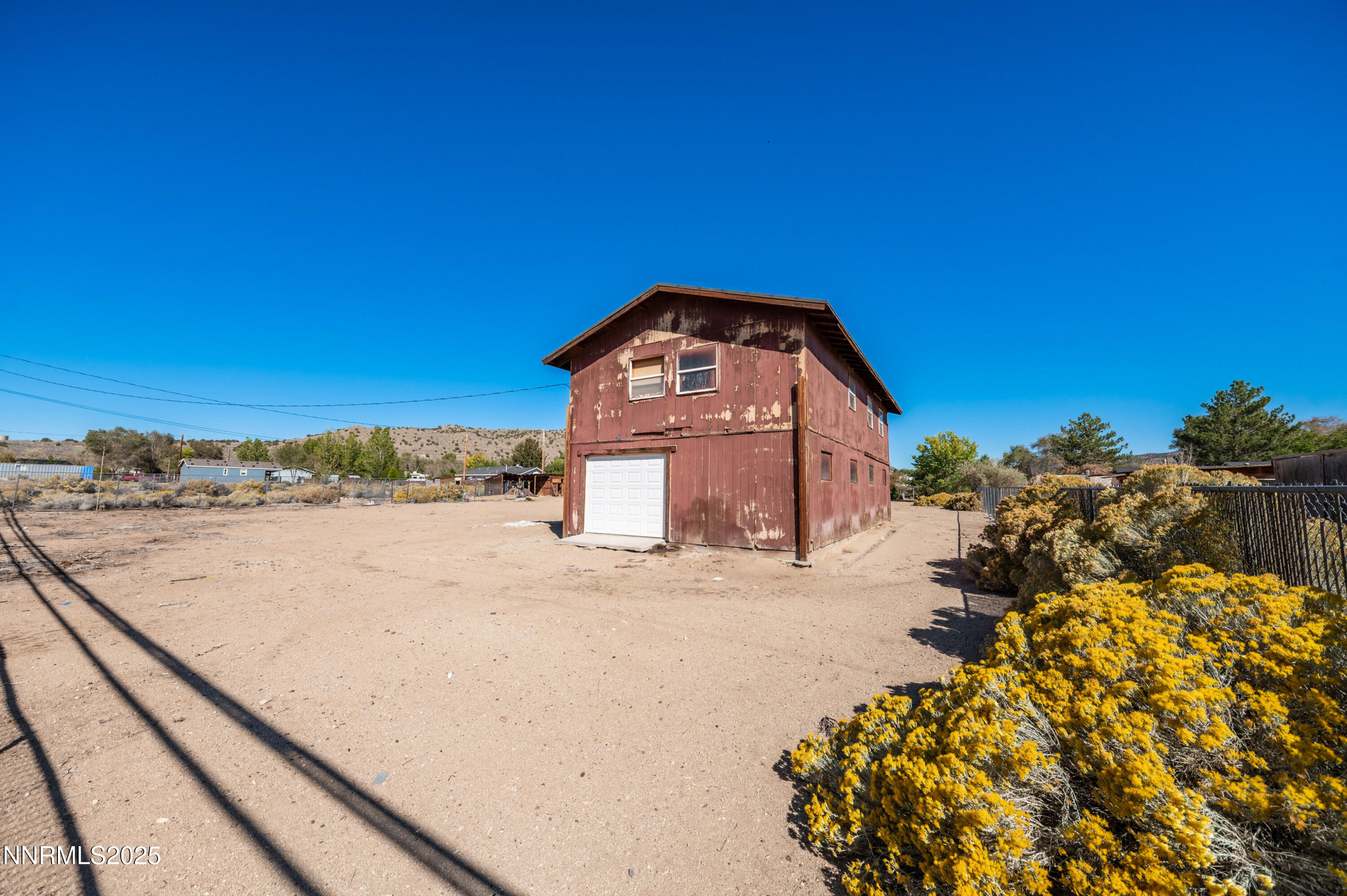 11890 Chesapeake Drive Reno, NV 89506 - Photo 23 of 33 a view of a large building with a outdoor space