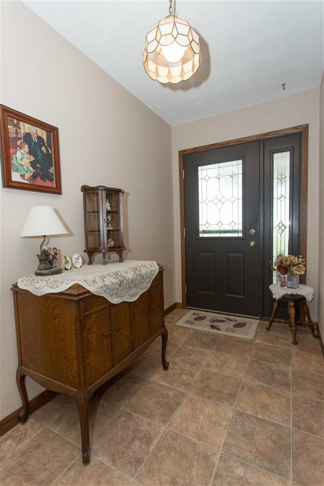 6210 Middle Road Dubuque, IA 52002 - Photo 13 of 25 Gallery Image 13