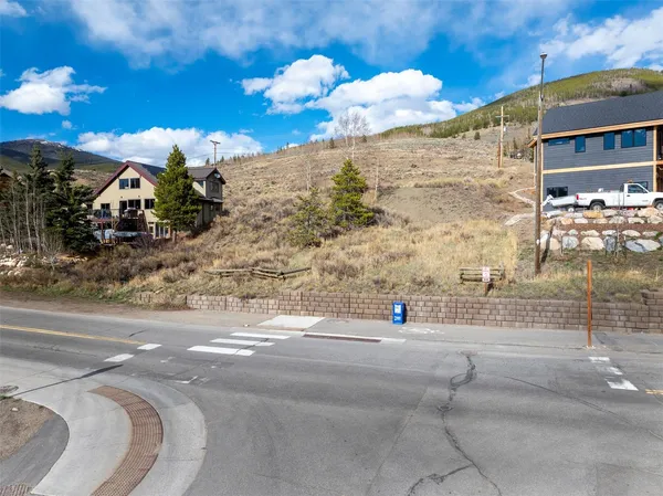 $649,000 | 321 Tenderfoot Street, Dillon, CO 80435