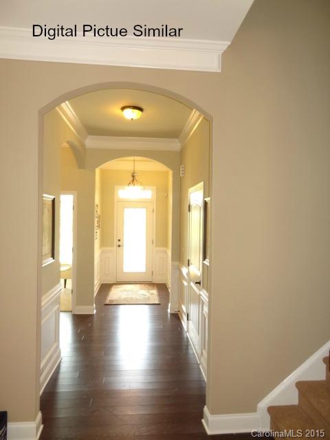 9128 Inverness Bay Road Charlotte, NC 28278 - Photo 7 of 13 Gallery Image 7