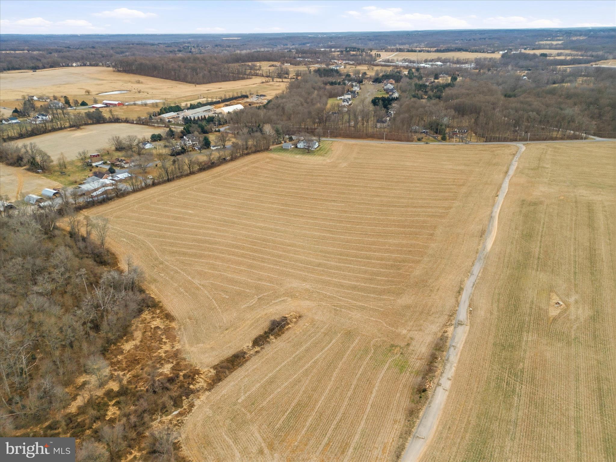 13090 Old Frederick Road Sykesville, MD 21784 - Photo 7 of 31 13090 Old Frederick Rd-007