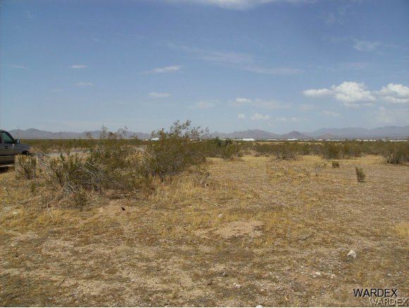 /// South Egar Road Golden Valley, AZ 86413 - Photo 6 of 12 a view of an ocean