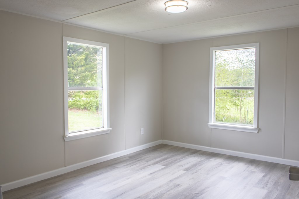 748 Callahan Road Southeast Dalton, GA 30721 - Photo 8 of 15 Gallery Image 8