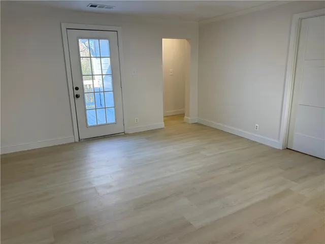 $1,800 | 3915 Dahlonega Highway, Cumming, GA 30028