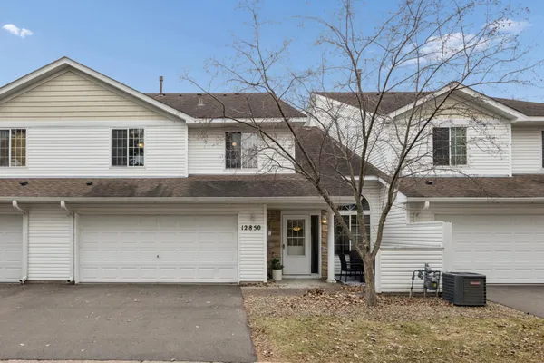 $258,000 | 12850 43rd Street Northeast, St. Michael, MN 55376