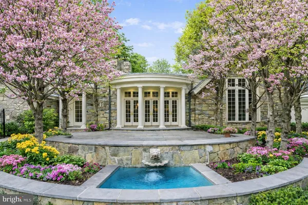 $3,995,000 | 9324 Georgetown Pike, Great Falls, VA 22066
