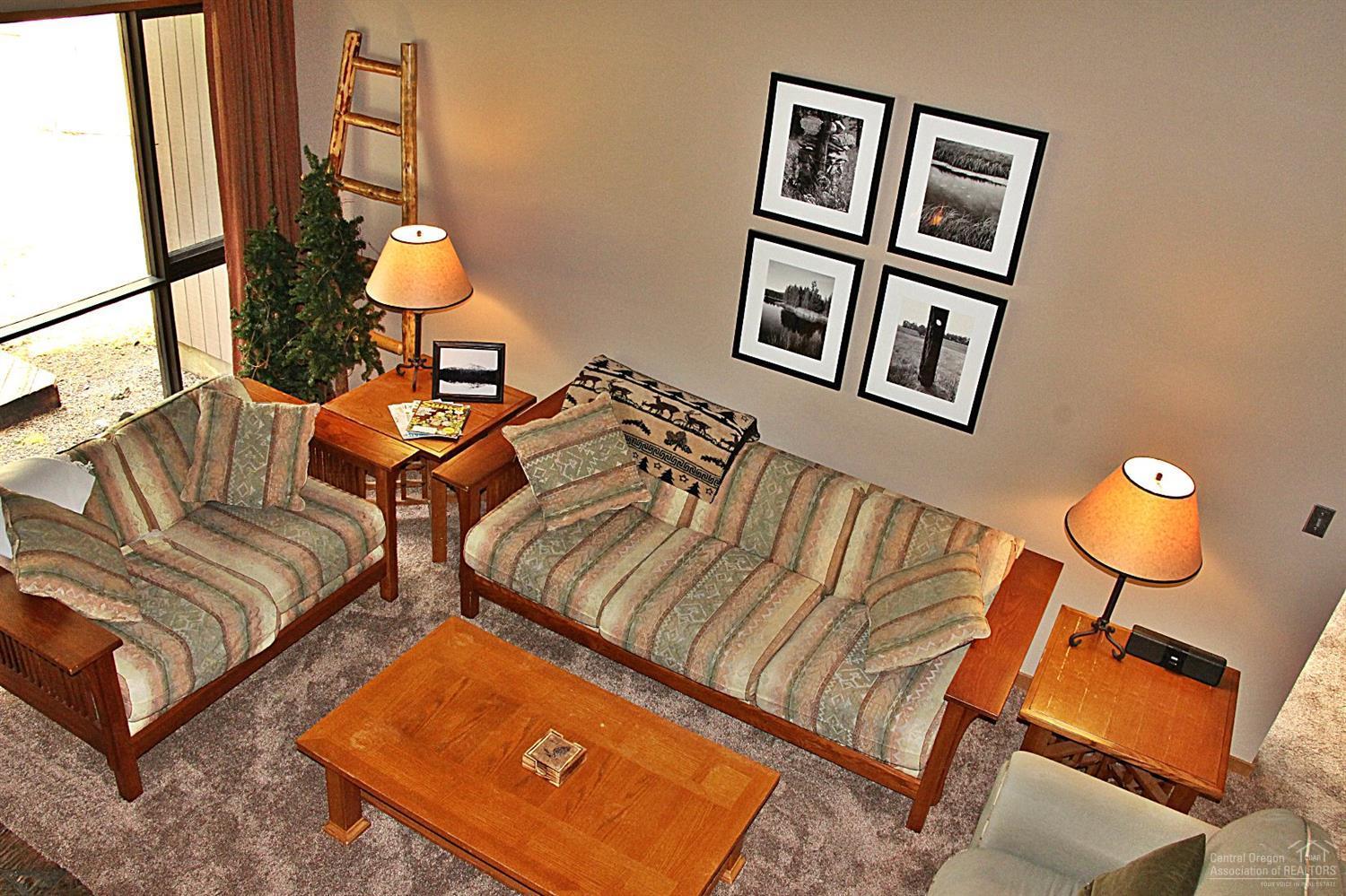 4 Meadow House Loop Sunriver, OR 97707 - Photo 10 of 17 Gallery Image 10