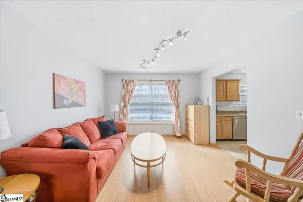 $379,000 | 102 Tc-2-168, Pendleton, SC 29670