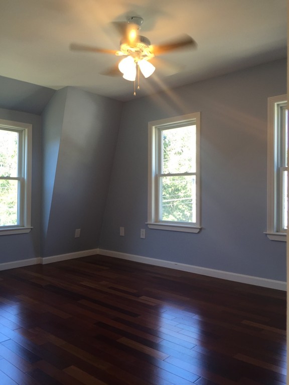 192 Main Street Rockport, MA 01966 - Photo 6 of 14
