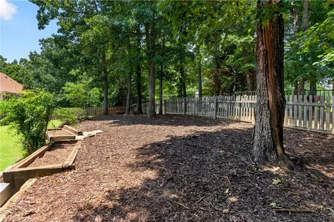 $875,000 | 5490 Hampstead Way, Johns Creek, GA 30097