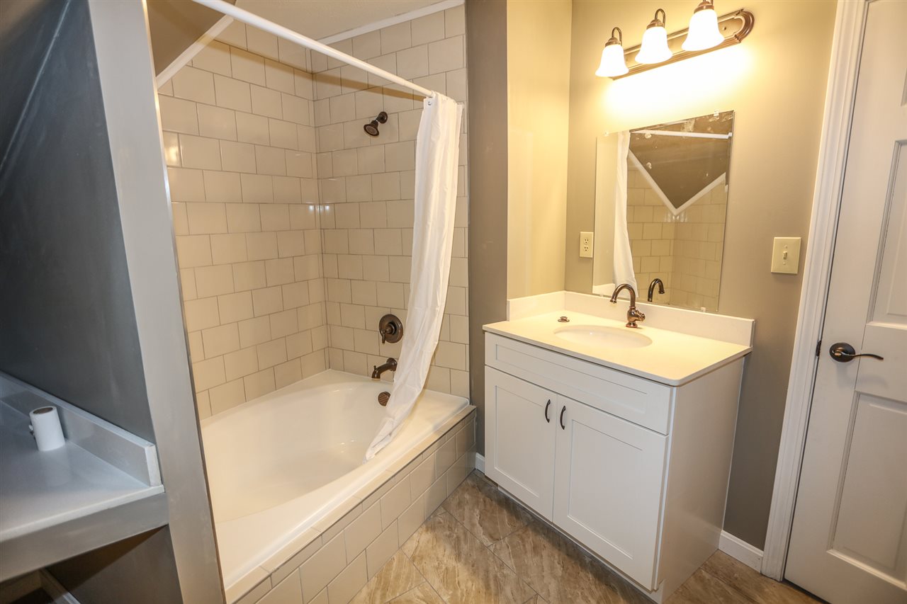 168 Appletree Road Auburn, NH 03032 - Photo 21 of 32