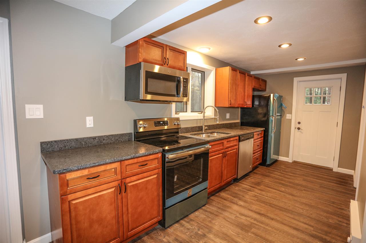 168 Appletree Road Auburn, NH 03032 - Photo 24 of 32