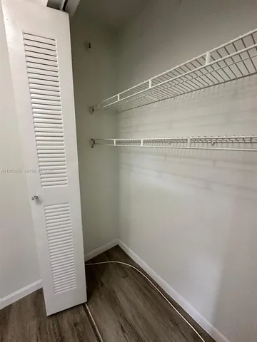 $1,400 | 1021 Southwest 104th Court, Unit 2, Miami, FL 33174