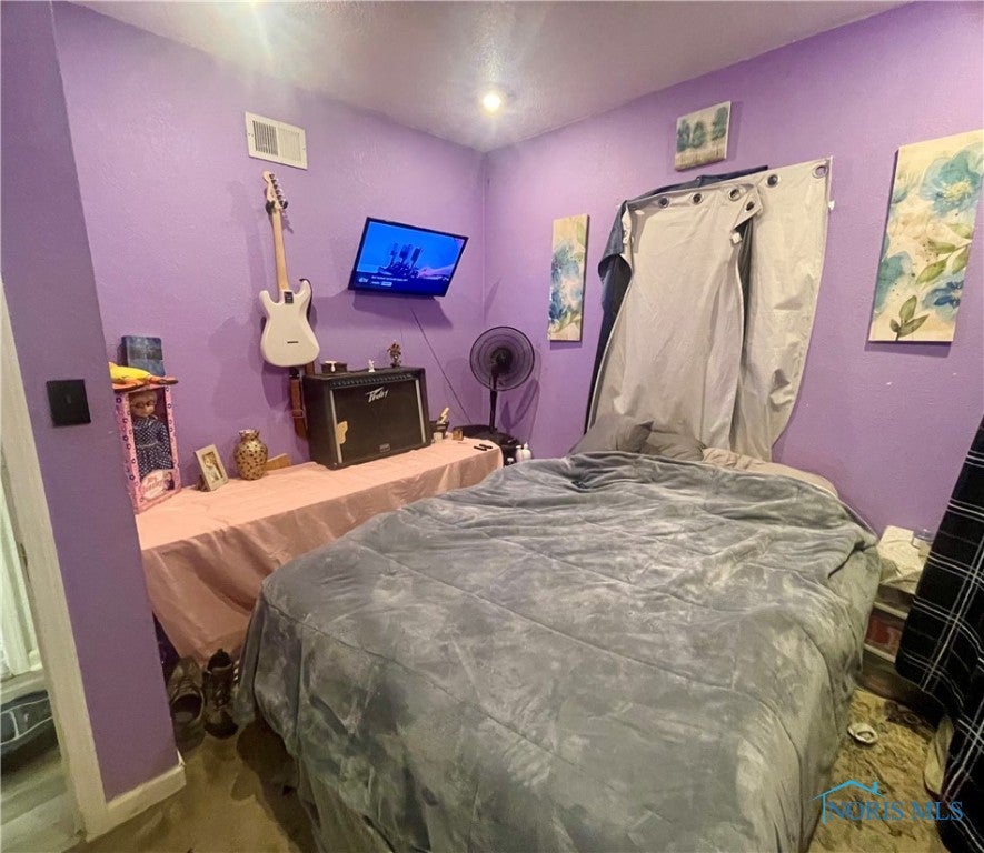 959 Patchen Road Oregon, OH 43616 - Photo 17 of 35 Gallery Image 17