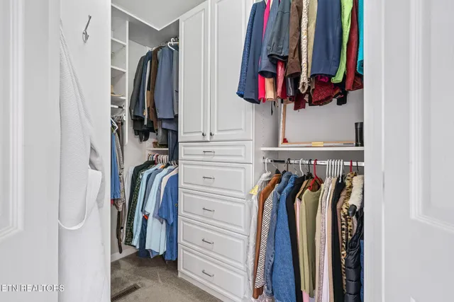 $680,000 | 120 Valarian Drive, Crossville, TN 38558