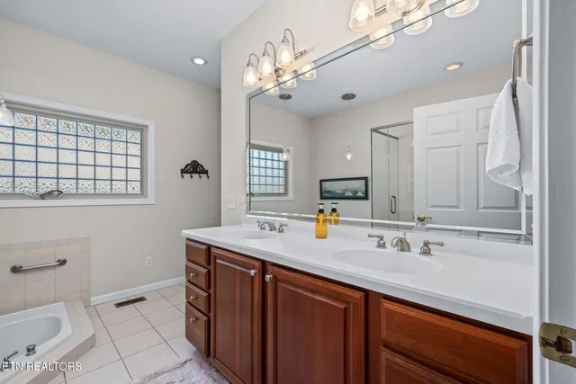 $680,000 | 120 Valarian Drive, Crossville, TN 38558