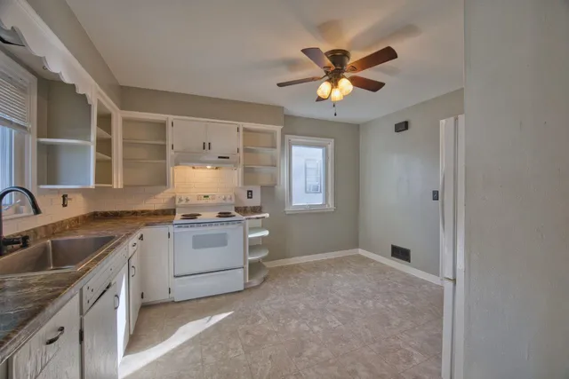 $114,900 | 3810 2nd Avenue West, Hibbing, MN 55746