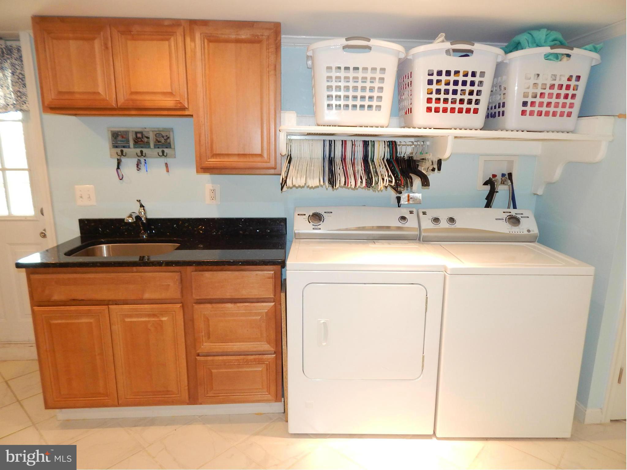 1243 Elm Road Baltimore, MD 21227 - Photo 19 of 29 Interior (General)