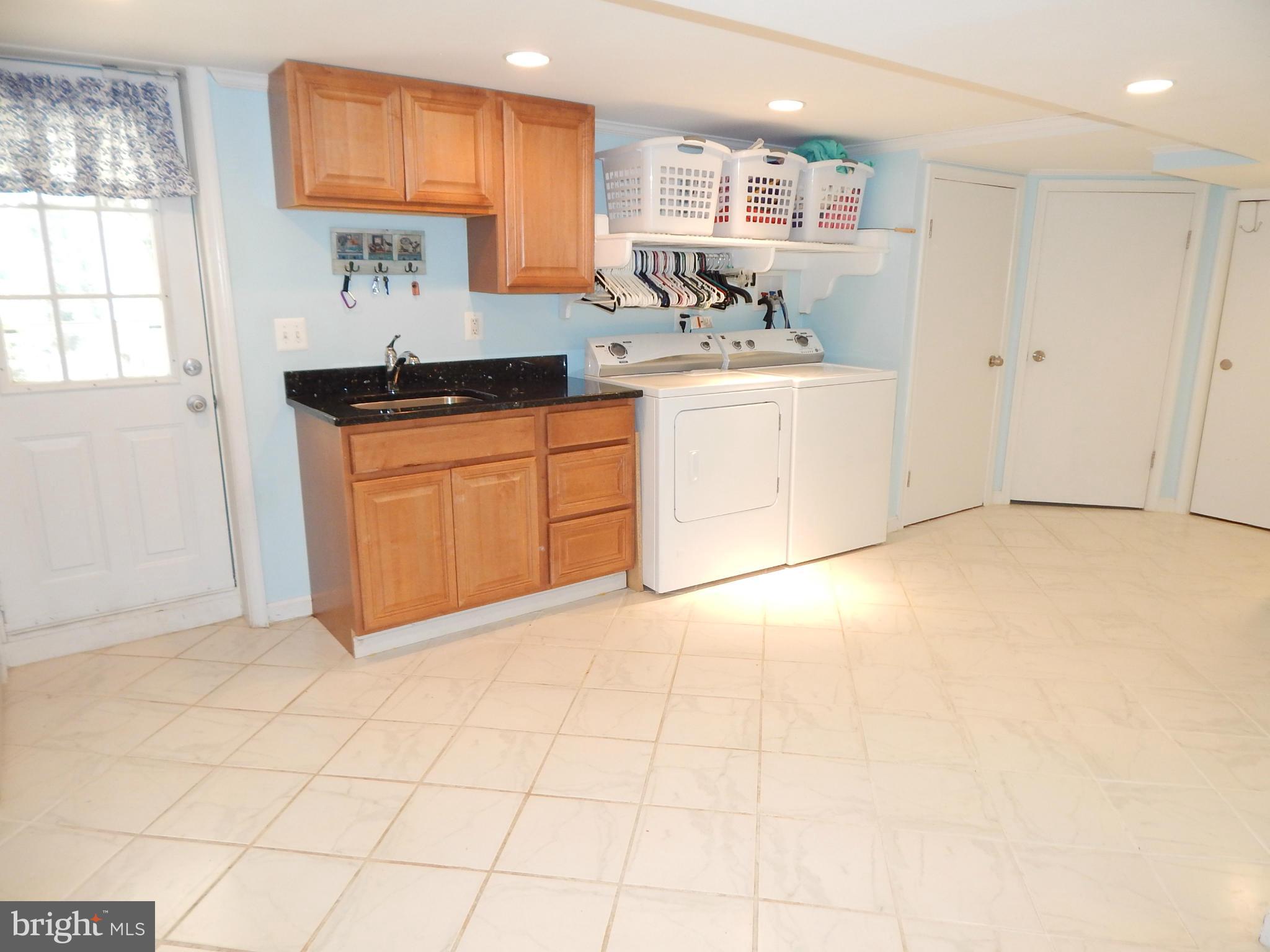 1243 Elm Road Baltimore, MD 21227 - Photo 27 of 29 Basement