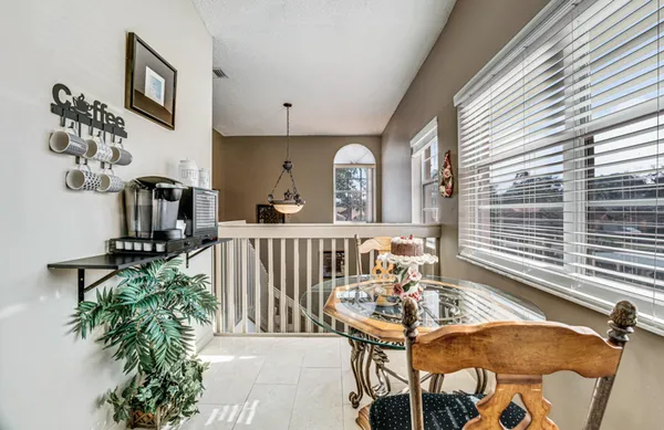 $325,000 | 9817 Seacrest Circle, Unit 201, Boynton Beach, FL 33437