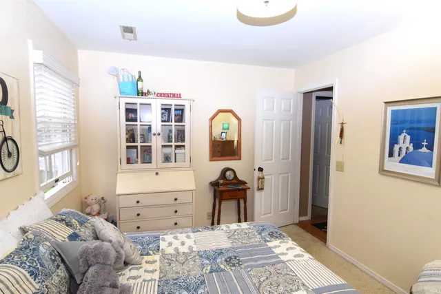 $399,900 | 4110 West Heath Drive, Muncie, IN 47304