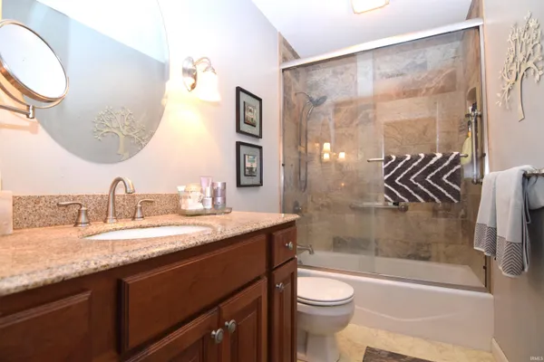 $399,900 | 4110 West Heath Drive, Muncie, IN 47304