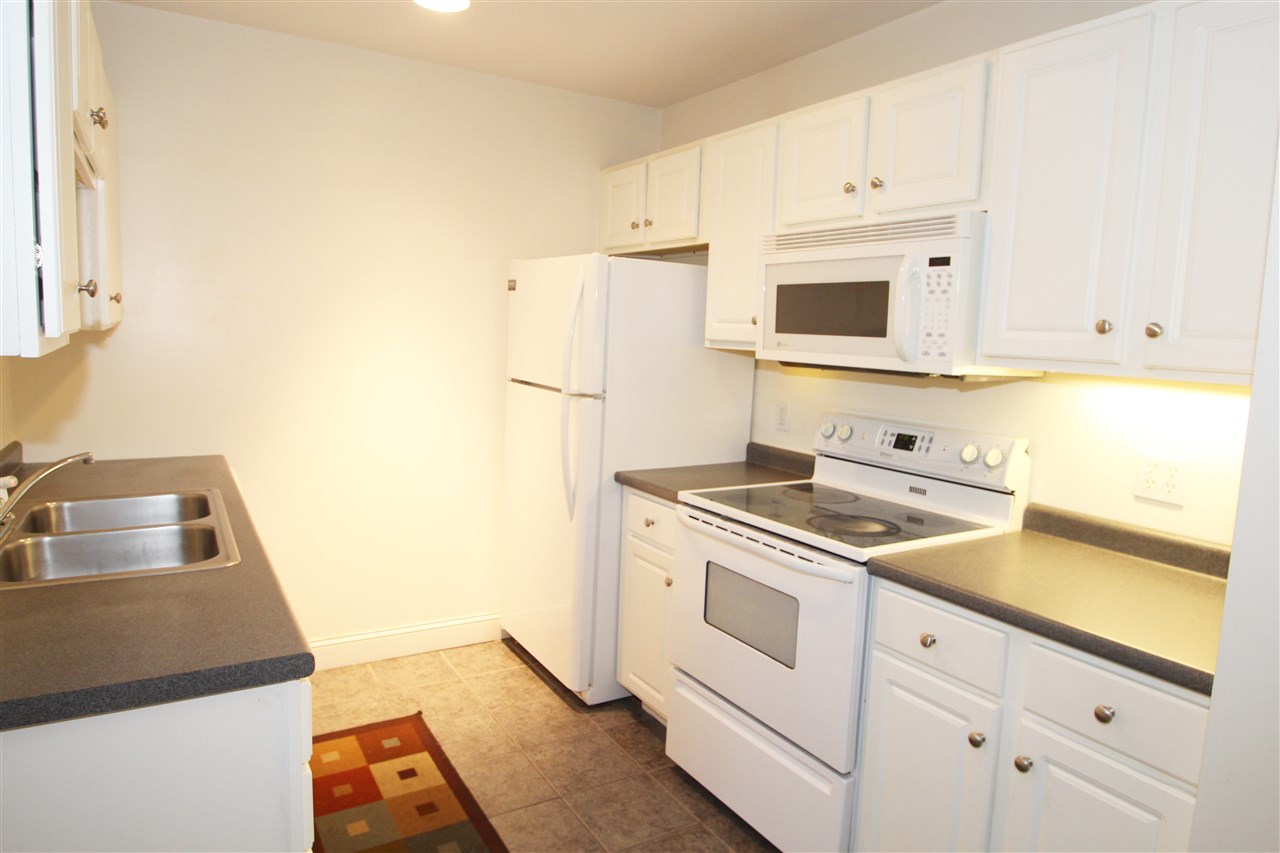 597 Lafayette Road, Unit 101 Hampton, NH 03842 - Photo 2 of 23