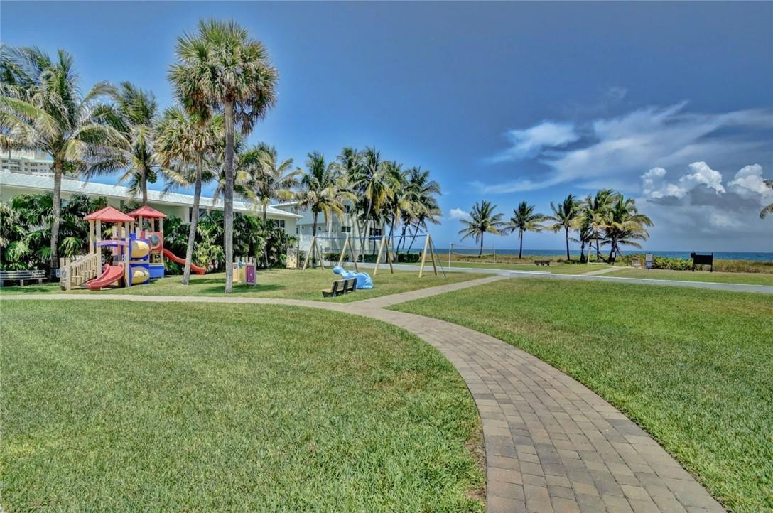 49 Cayuga Road Fort Lauderdale, FL 33308 - Photo 35 of 38 Community play area & beach access