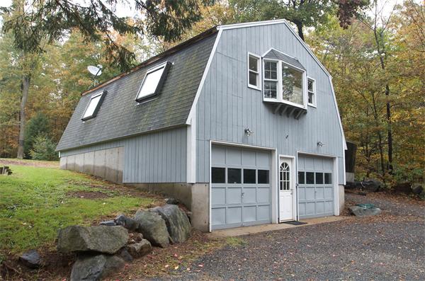 250 R Maple Street Middleton, MA 01949 - Photo 4 of 19 Gallery Image 4