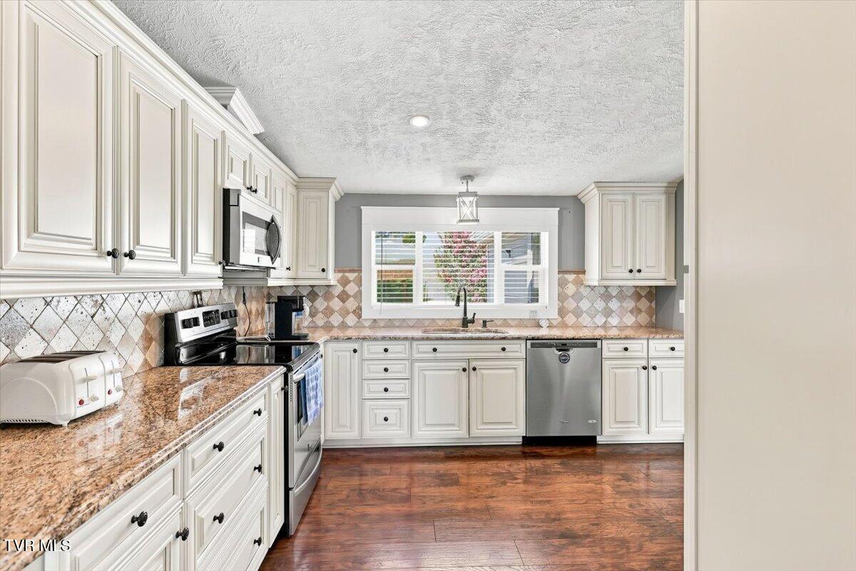 824 Howell River Road Rutledge, TN 37861 - Photo 14 of 53 15-824 Howell River Rd 15