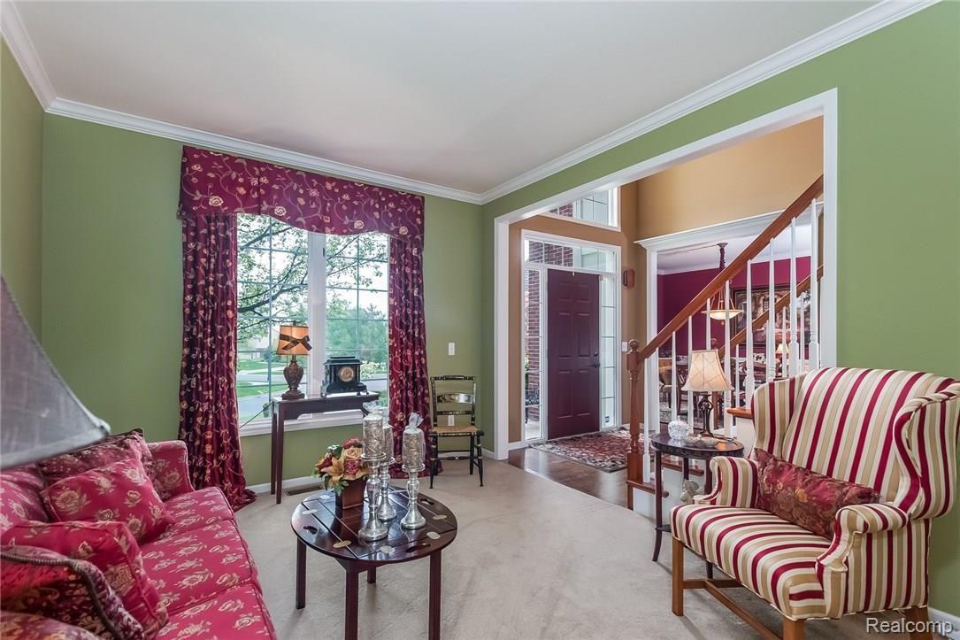 1157 Krista Court Rochester, MI 48307 - Photo 14 of 39 006-4095362-medium.jpg