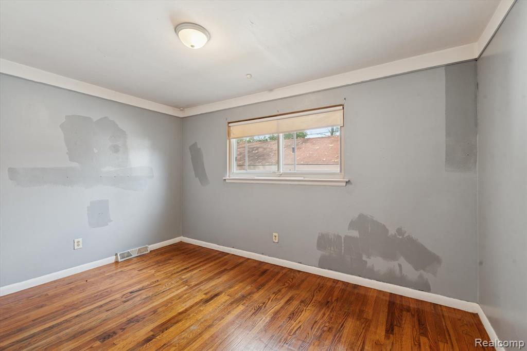 25908 Beverly Road Taylor, MI 48180 - Photo 22 of 36 Gallery Image 22