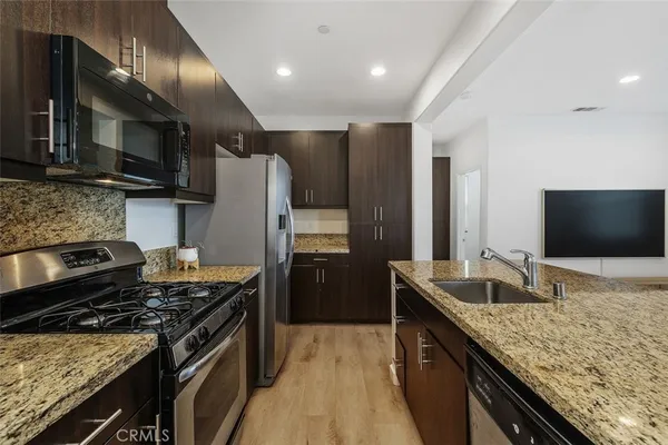 $498,000 | 27988 Calle Casera, Temecula, CA 92592