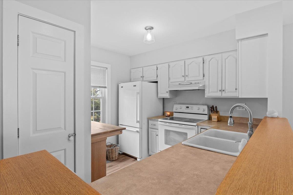 433 Westview Circle Williston, VT 05495 - Photo 11 of 44