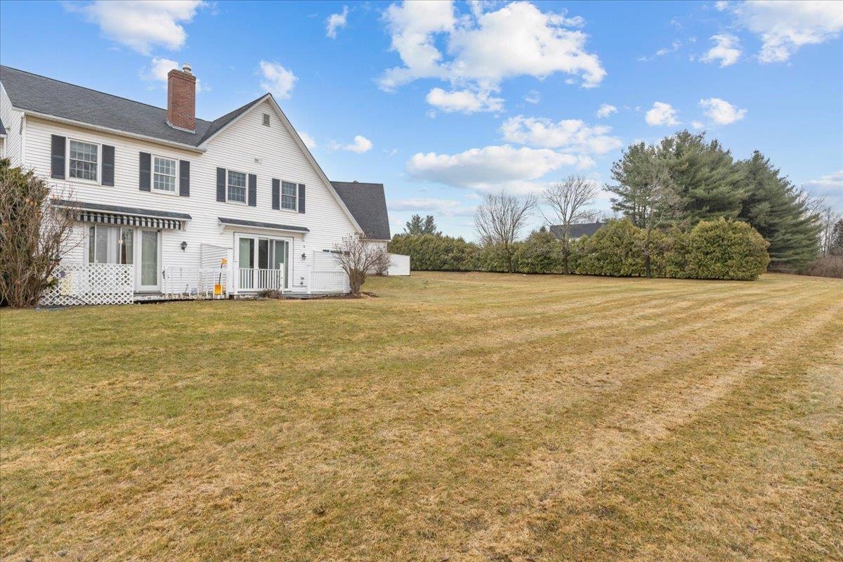 433 Westview Circle Williston, VT 05495 - Photo 6 of 44